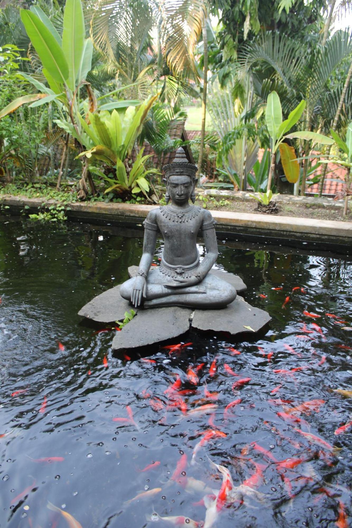 Tempat Senang Spa Resort & Restaurant Sekupang Luaran gambar