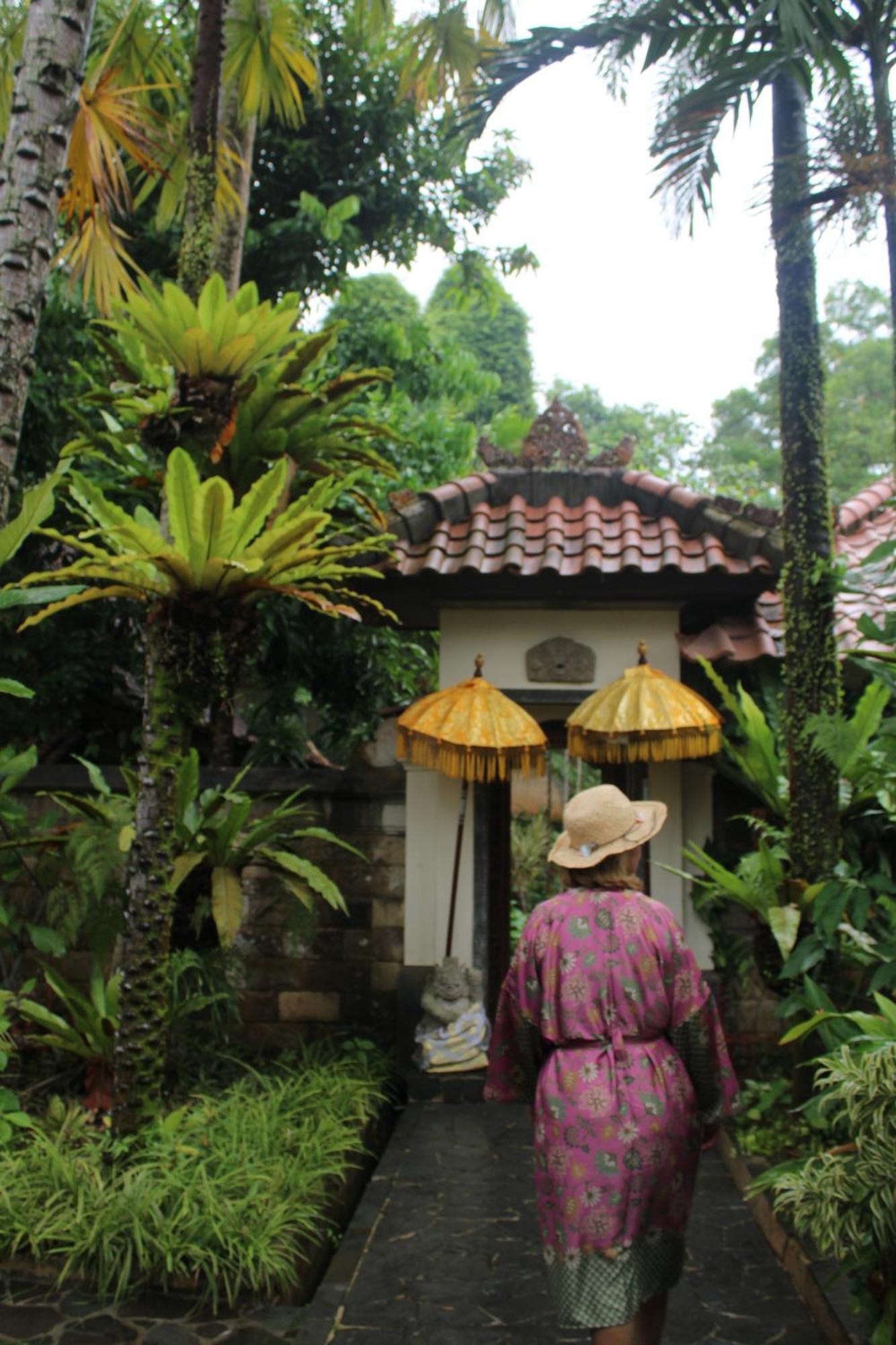 Tempat Senang Spa Resort & Restaurant Sekupang Luaran gambar