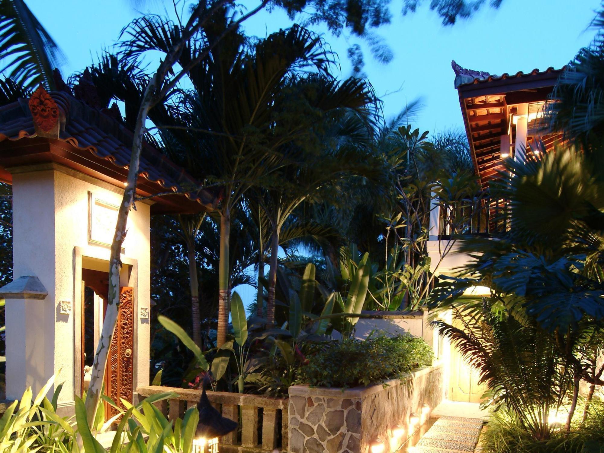 Tempat Senang Spa Resort & Restaurant Sekupang Luaran gambar